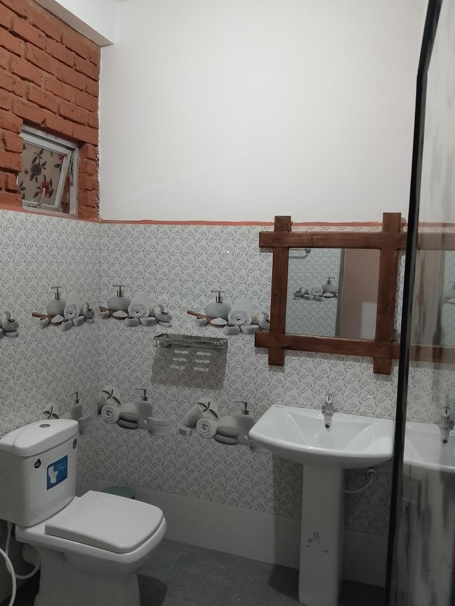 Apurvi Homestay Ella Εξωτερικό φωτογραφία
