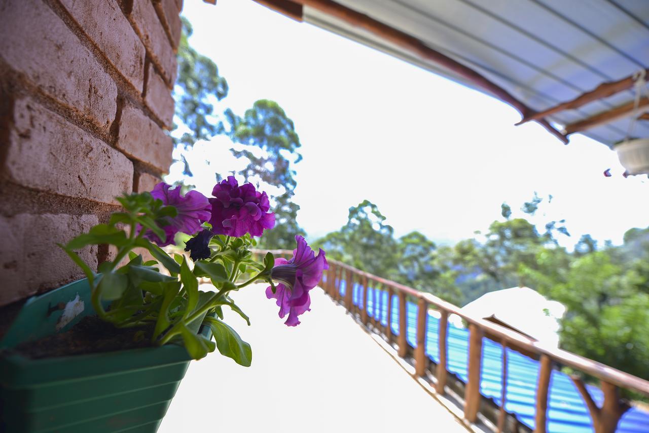 Apurvi Homestay Ella Εξωτερικό φωτογραφία
