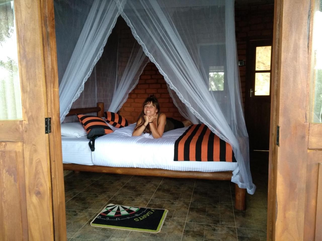 Apurvi Homestay Ella Εξωτερικό φωτογραφία